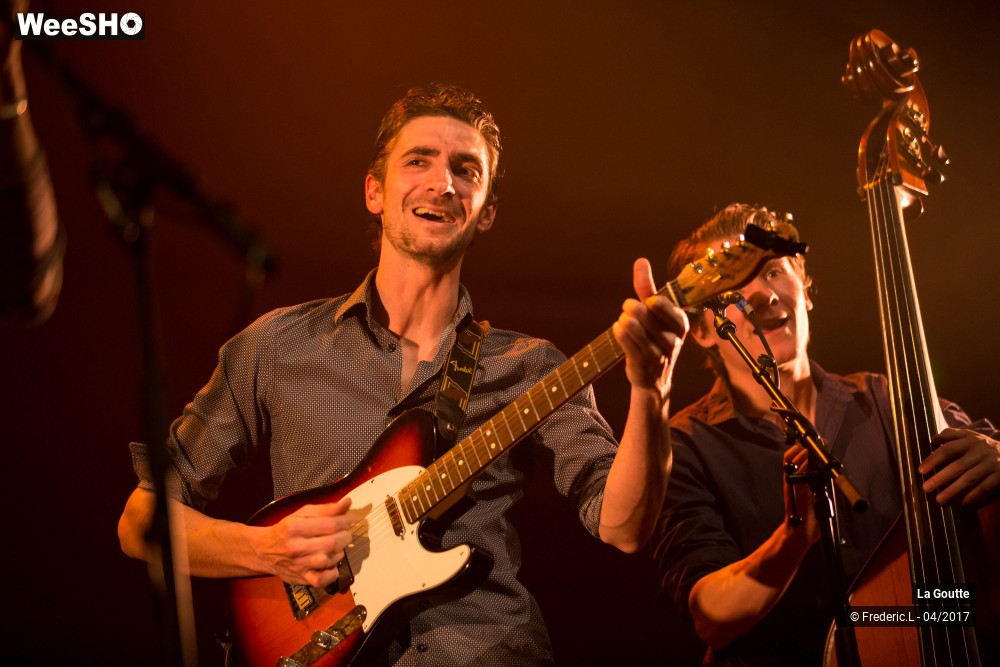 43/45 photos du spectacle La Goutte