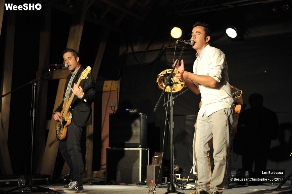 16/32 photos du spectacle Les Barbeaux