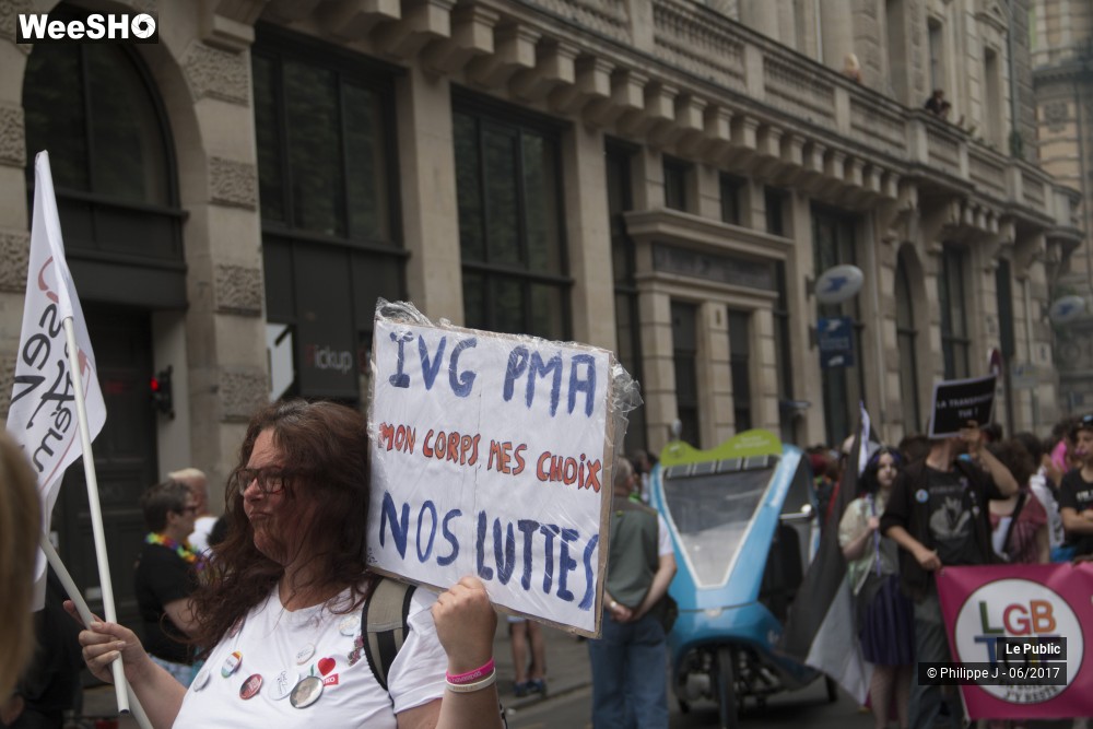 36/48 photos du spectacle Gay Pride