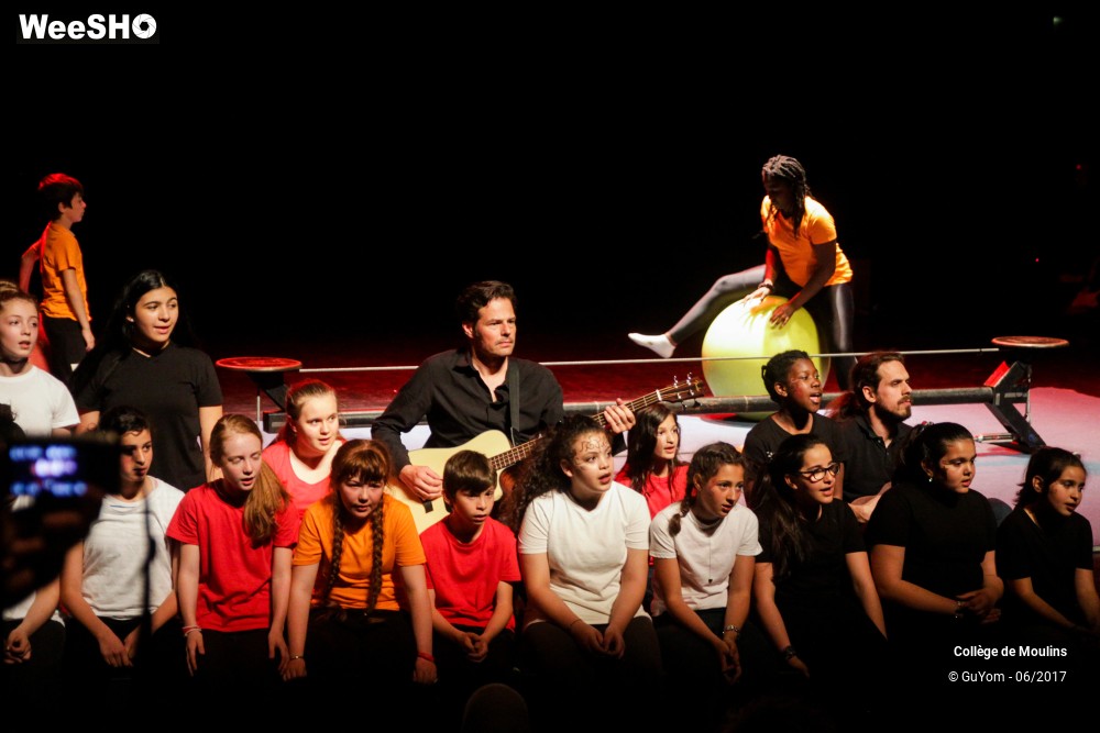 2/47 photos du spectacle La vie est un cirque