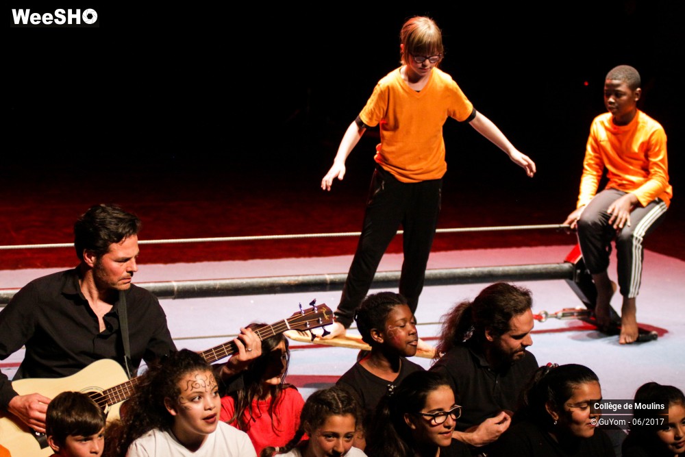 26/47 photos du spectacle La vie est un cirque
