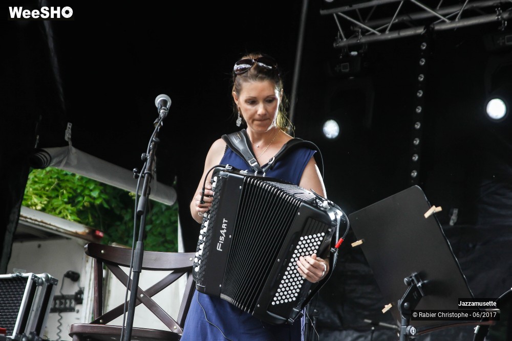 14/20 photos du spectacle JazzAmusette