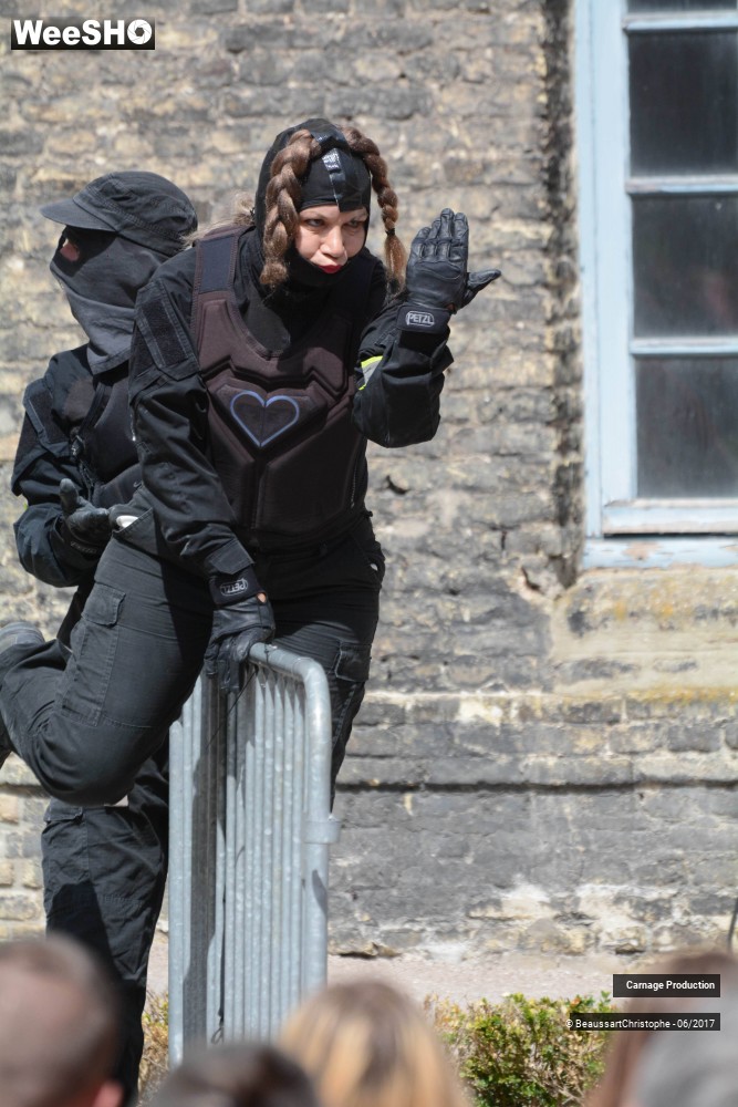 4/44 photos du spectacle GIGN