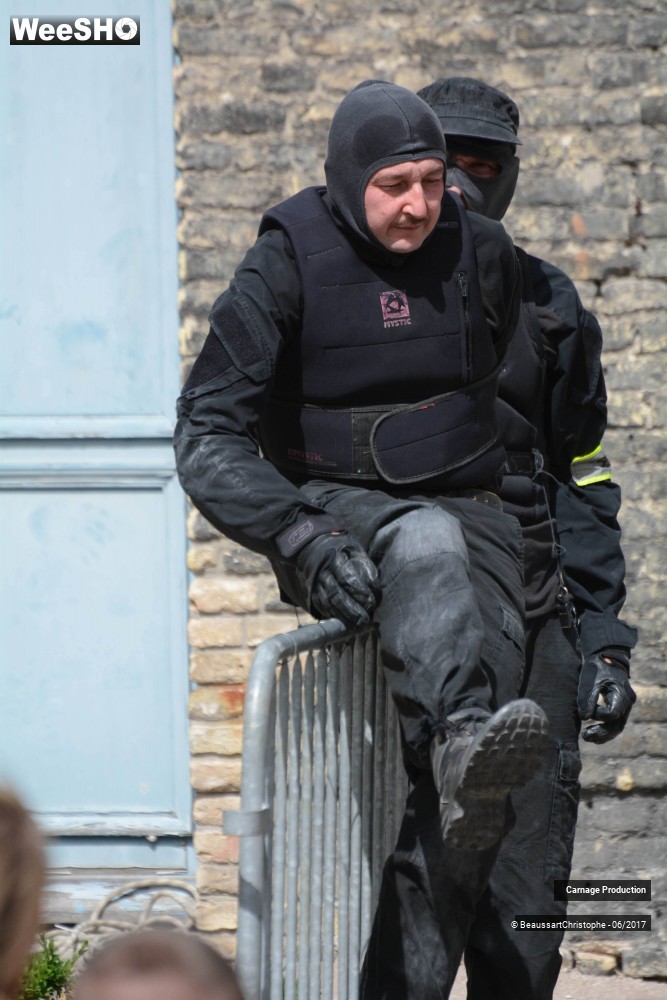 10/44 photos du spectacle GIGN