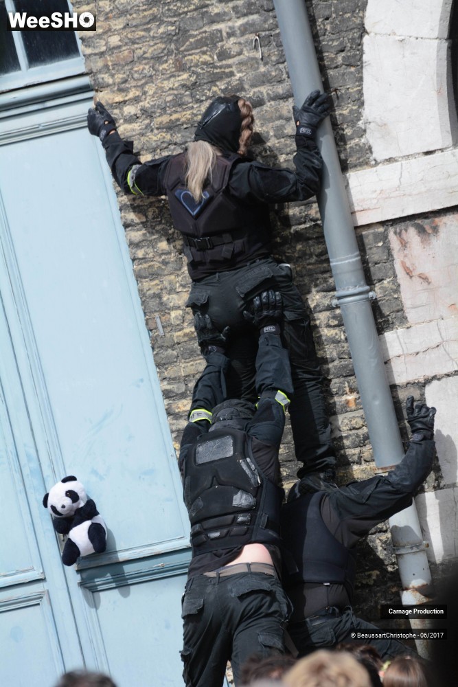 11/44 photos du spectacle GIGN