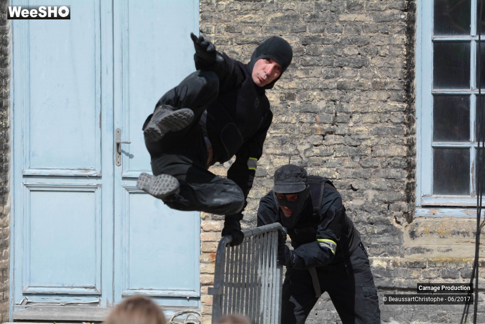 25/44 photos du spectacle GIGN