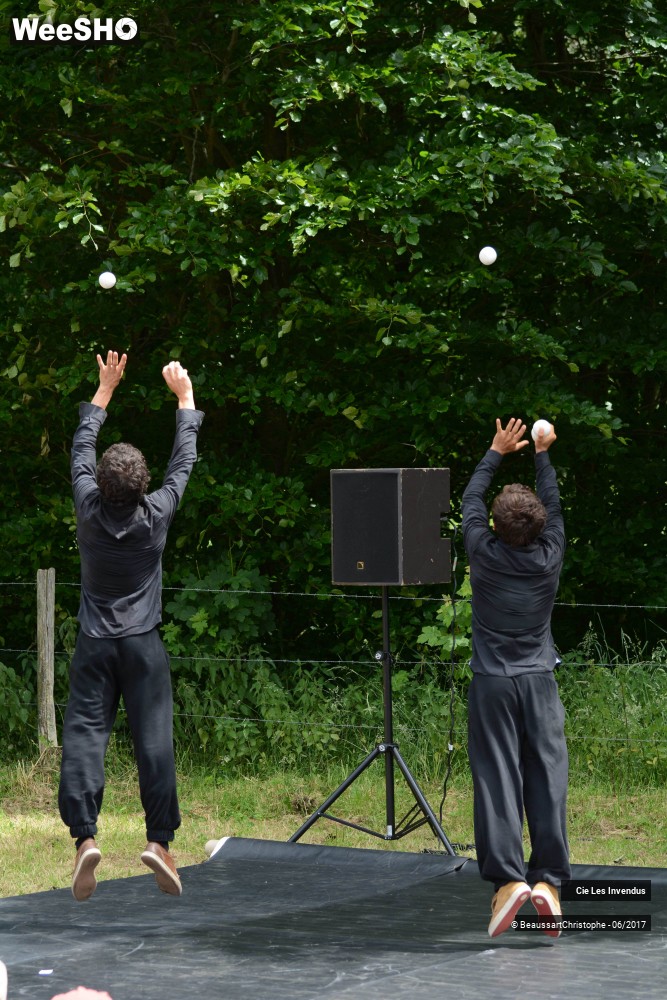3/35 photos du spectacle Accroche-toi si tu peux!