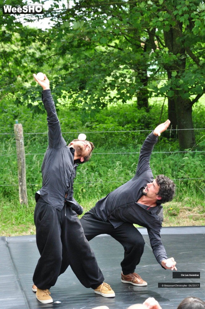 4/35 photos du spectacle Accroche-toi si tu peux!