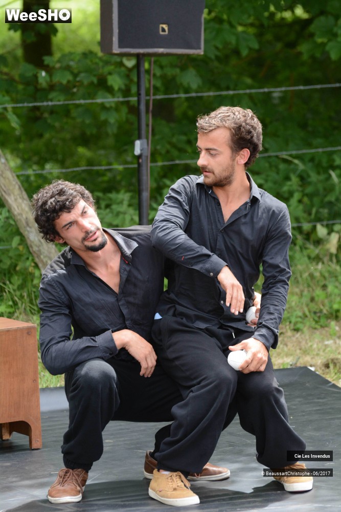 11/35 photos du spectacle Accroche-toi si tu peux!
