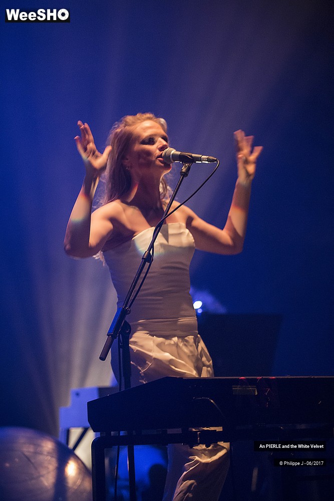 4/10 photos du spectacle An Pierlé