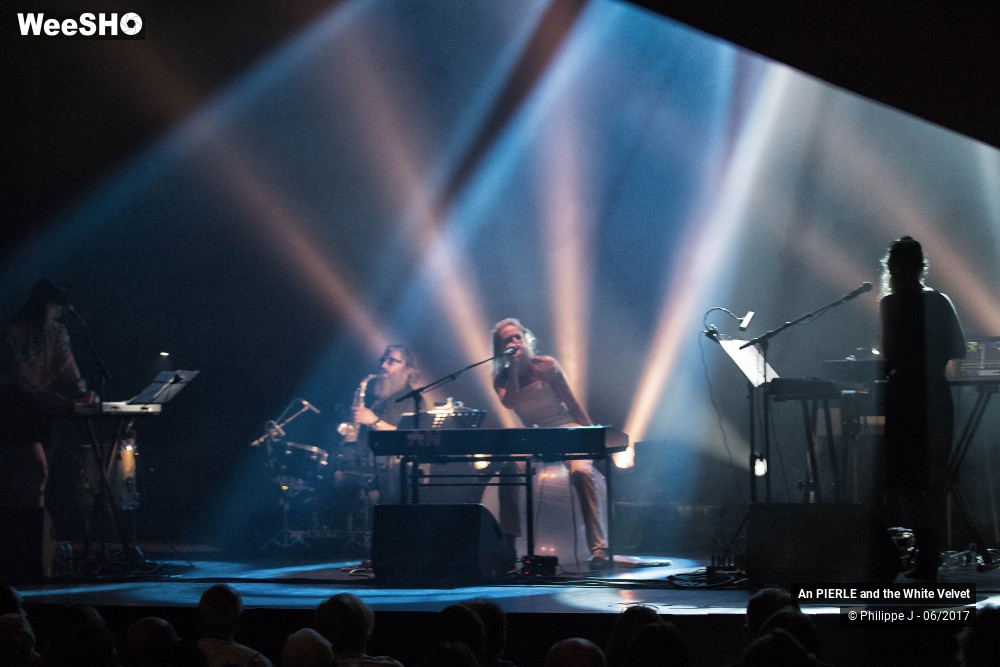 10/10 photos du spectacle An Pierlé