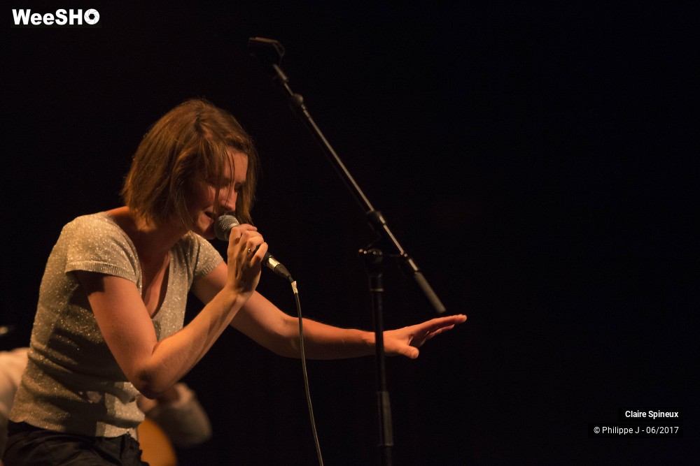 5/9 photos du spectacle Claire Spineux