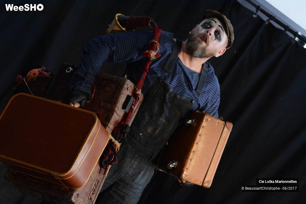 21/41 photos du spectacle Bobinus Circus