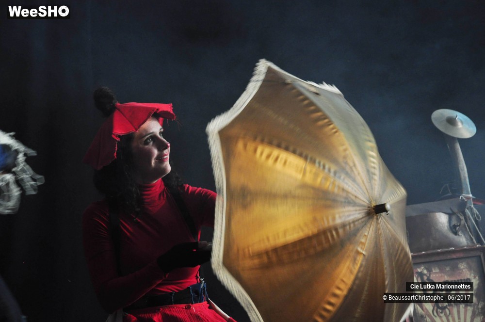 25/41 photos du spectacle Bobinus Circus