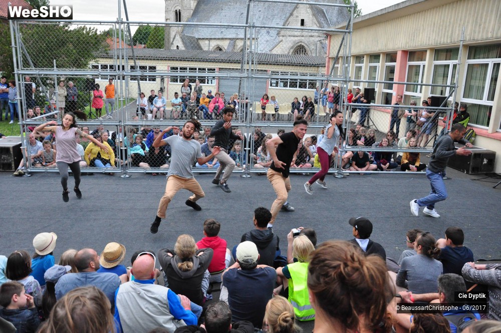 16/33 photos du spectacle D-Construction