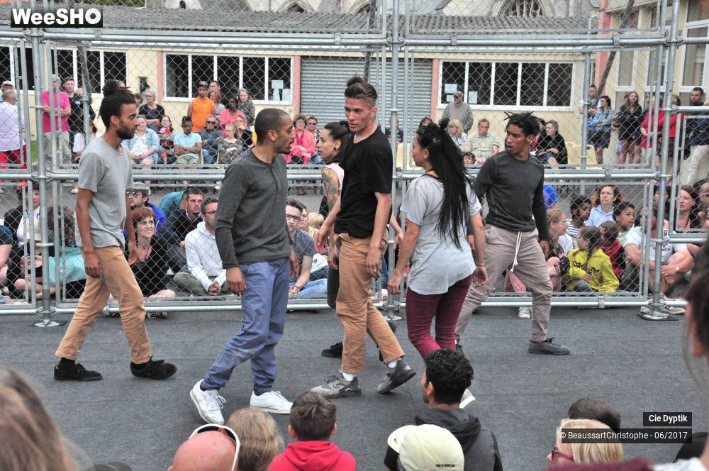 19/33 photos du spectacle D-Construction