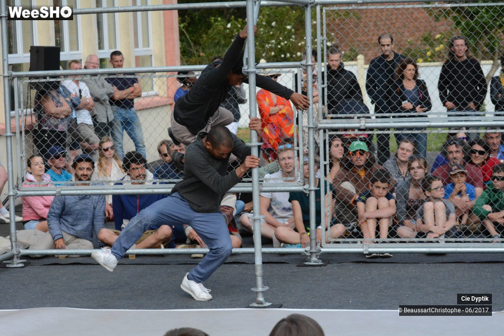 33/33 photos du spectacle D-Construction