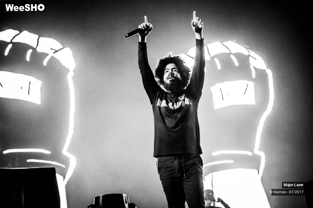 18/23 photos du spectacle Major Lazer