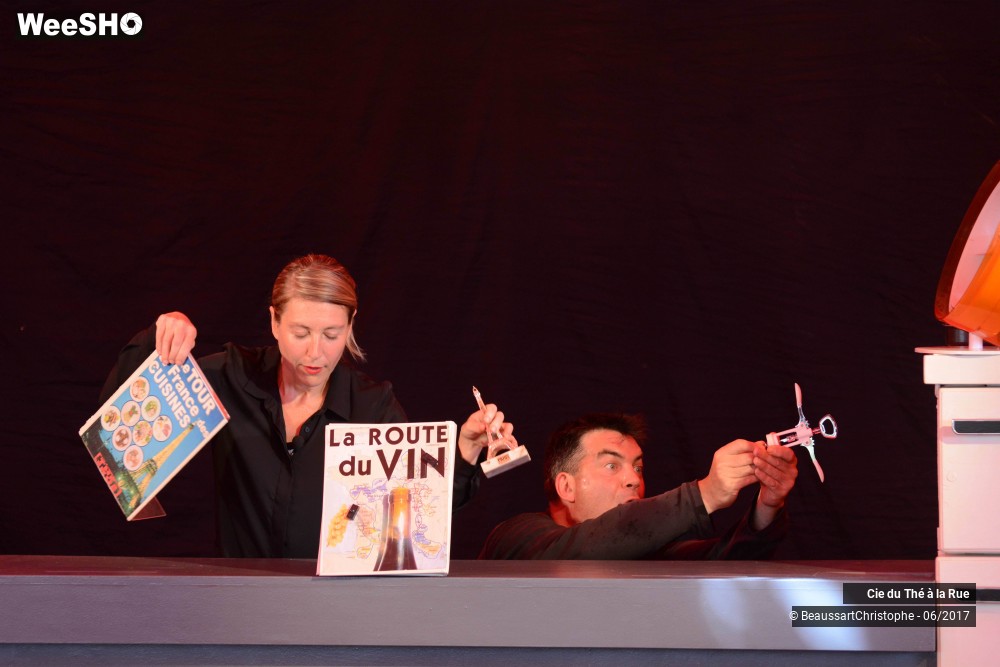 20/26 photos du spectacle La succulente histoire de Thomas Farcy