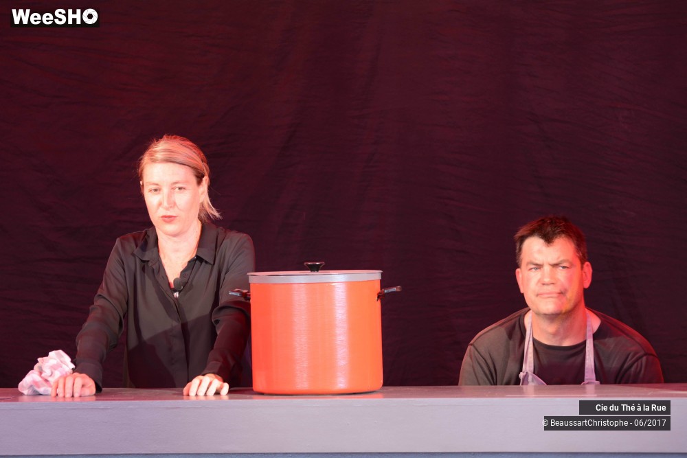 23/26 photos du spectacle La succulente histoire de Thomas Farcy