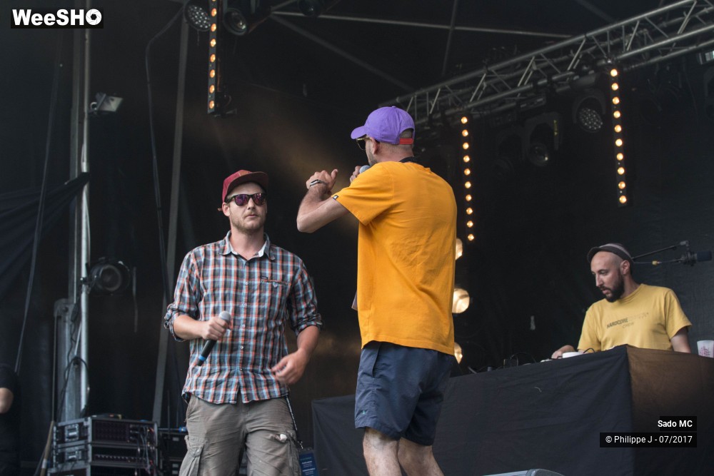 4/6 photos du spectacle Sado MC
