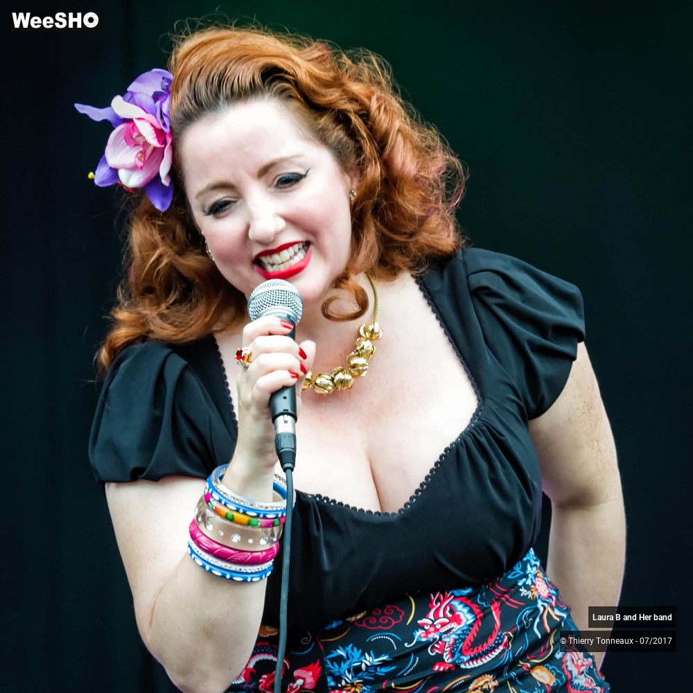 7/10 photos du spectacle Laura B & Her Band
