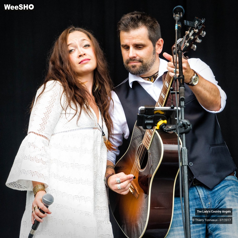 8/17 photos du spectacle The Lady's Country Angels