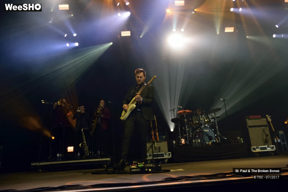 17/26 photos du spectacle St. Paul & The Broken Bones