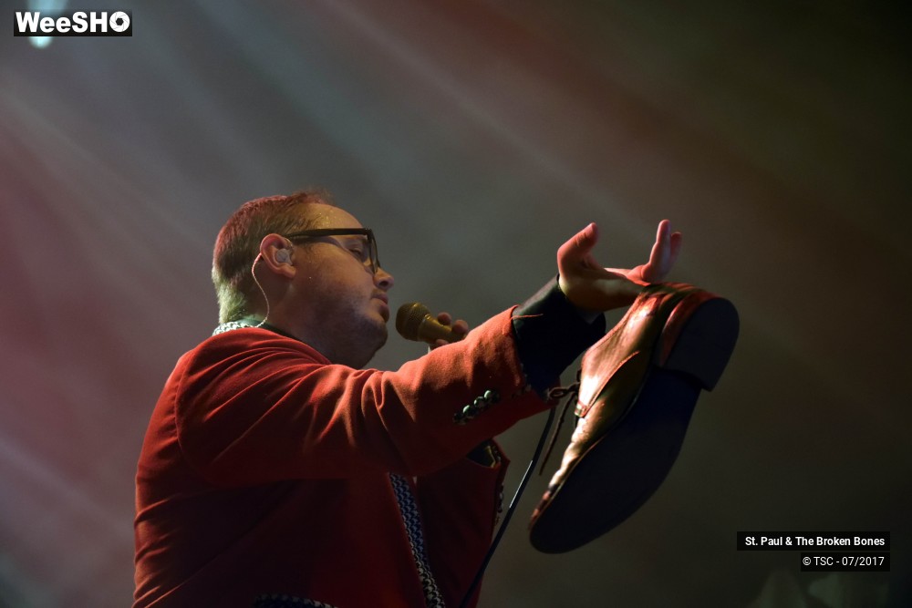 21/26 photos du spectacle St. Paul & The Broken Bones
