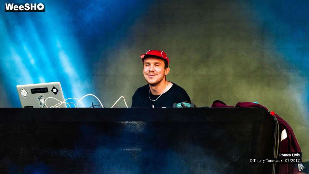 18/21 photos du spectacle Romeo Elvis