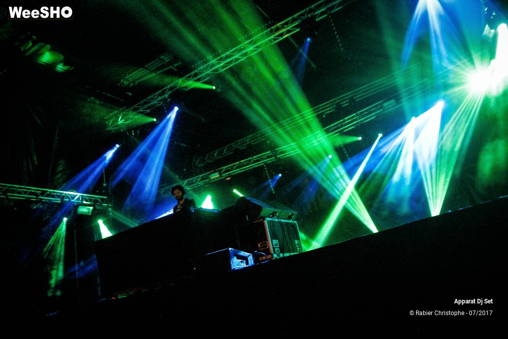 15/20 photos du spectacle Apparat Dj Set