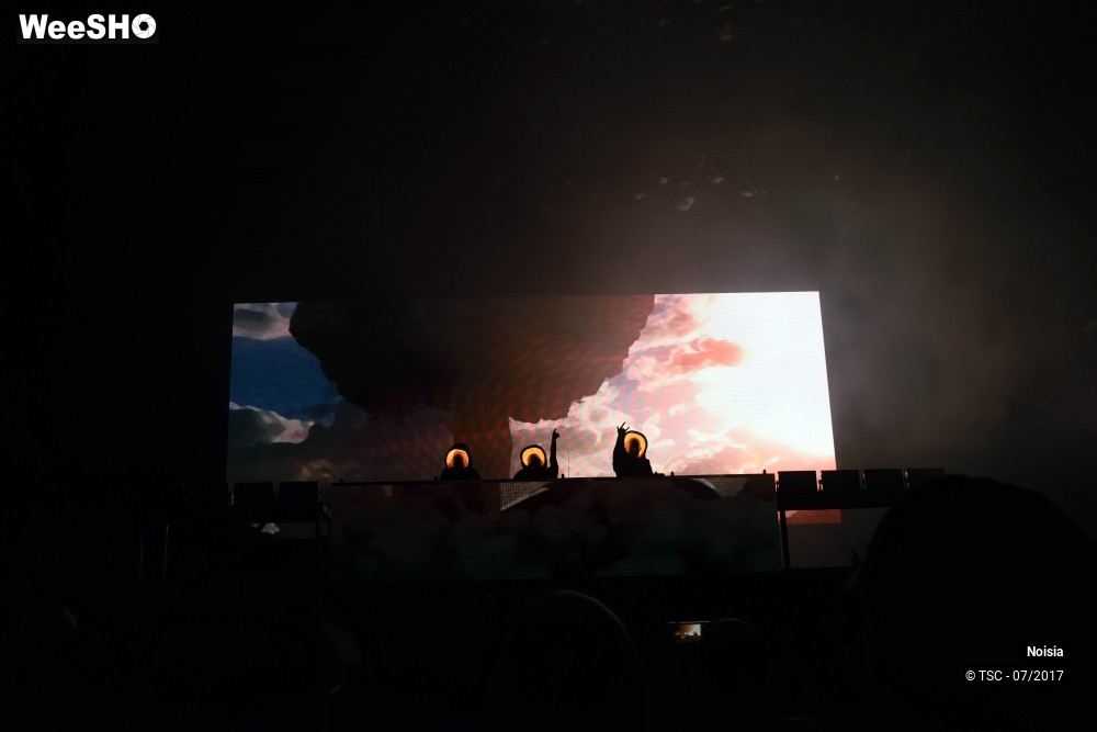 6/19 photos du spectacle Noisia - Outer Edges