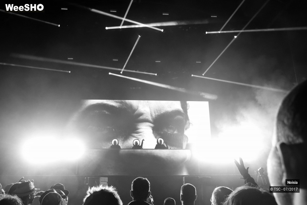 19/19 photos du spectacle Noisia - Outer Edges