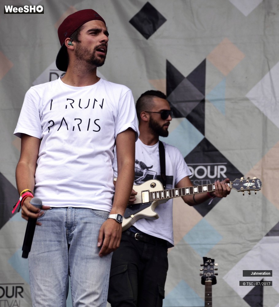 5/8 photos du spectacle Jahneration