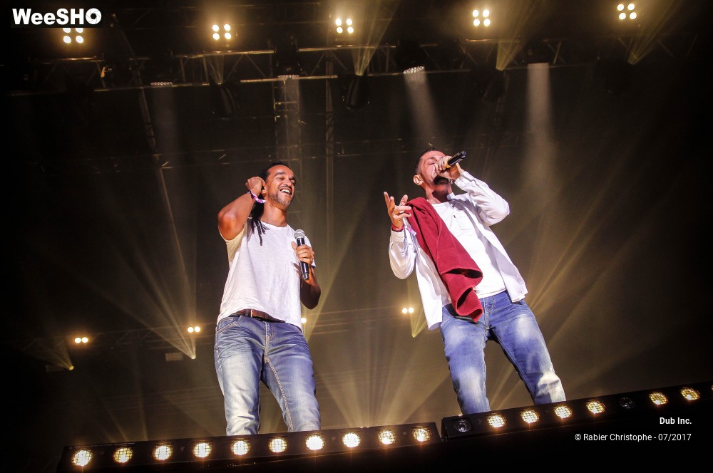 30/34 photos du spectacle Dub Inc