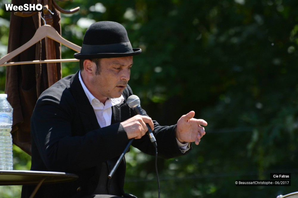 15/30 photos du spectacle Gaston