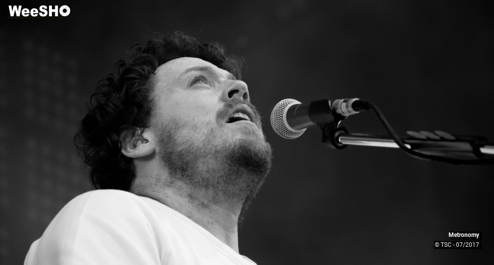 18/26 photos du spectacle Metronomy