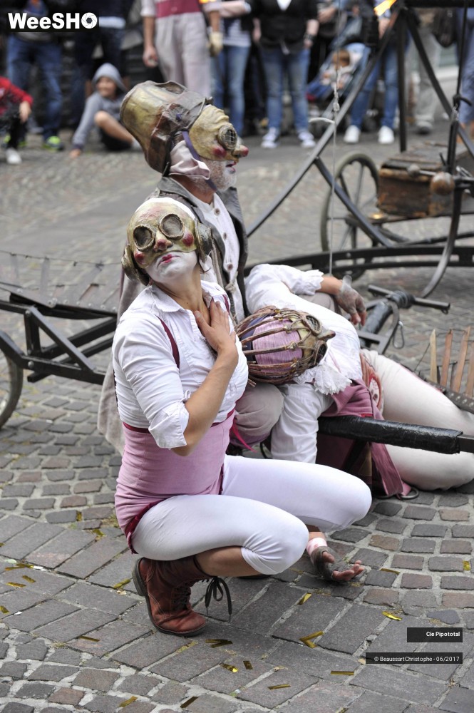 11/46 photos du spectacle Deambuloscopie