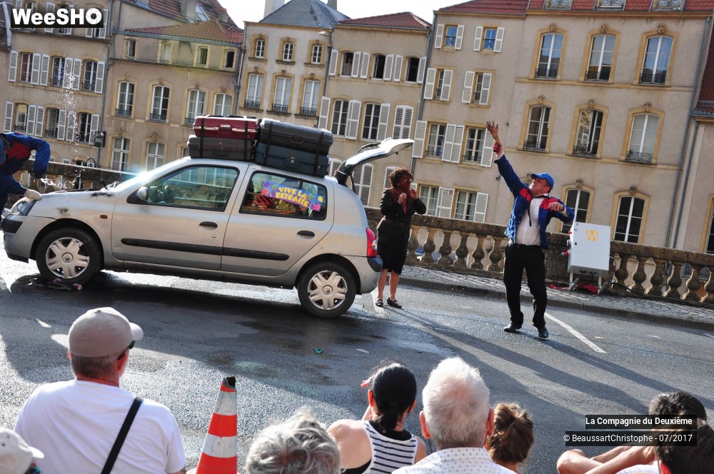 7/30 photos du spectacle Contact