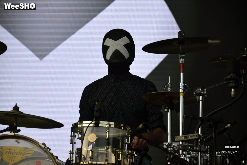 10/44 photos du spectacle The Noface