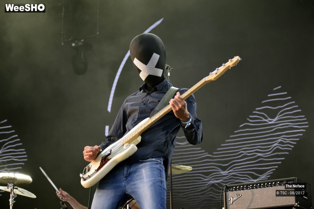 27/44 photos du spectacle The Noface