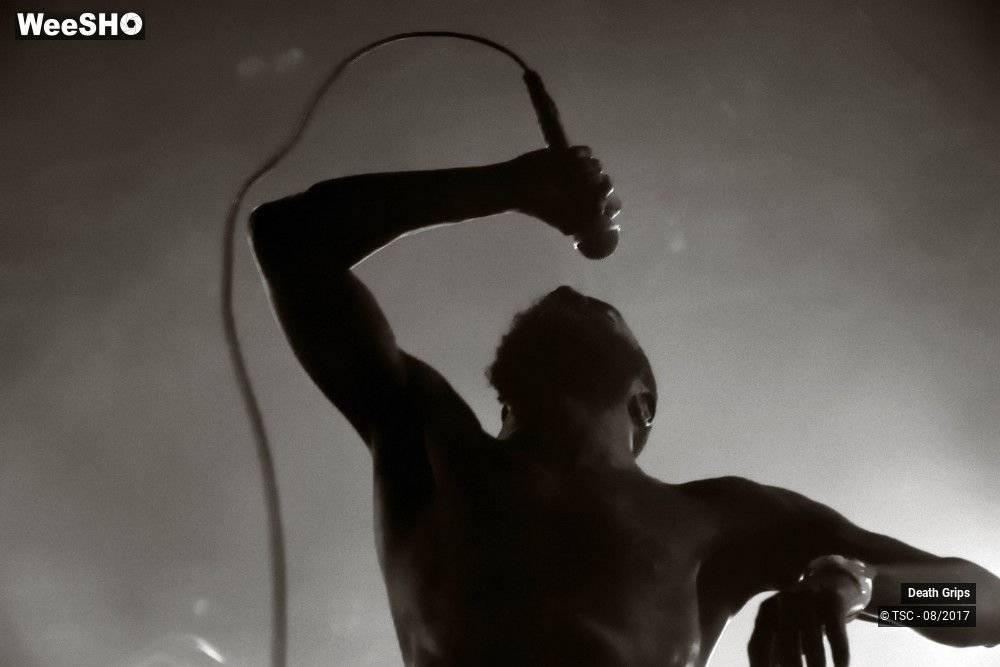 6/6 photos du spectacle Death Grips