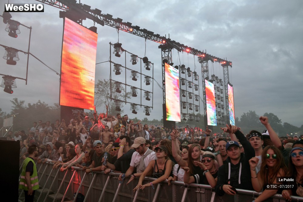 25/31 photos du spectacle Ambiance Dour Festival 2017 Jour 2
