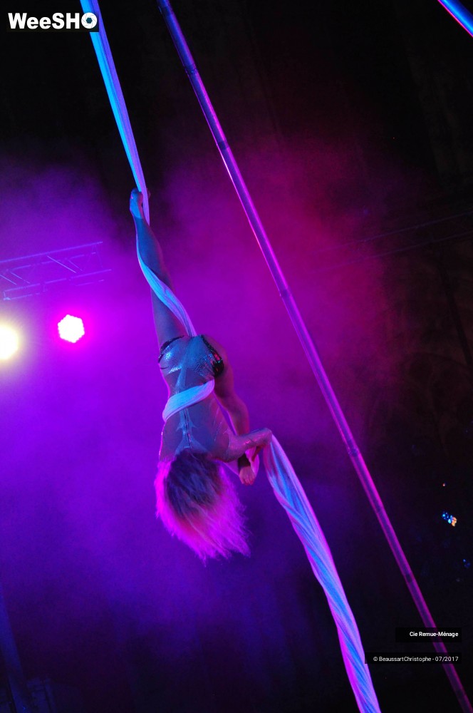 7/39 photos du spectacle Abysses