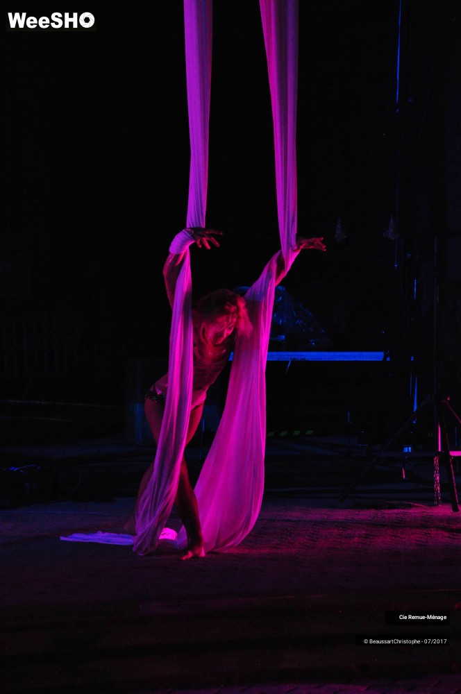 9/39 photos du spectacle Abysses