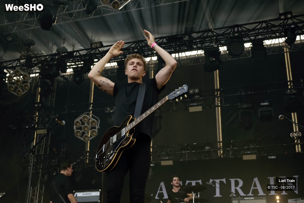 30/33 photos du spectacle Last Train