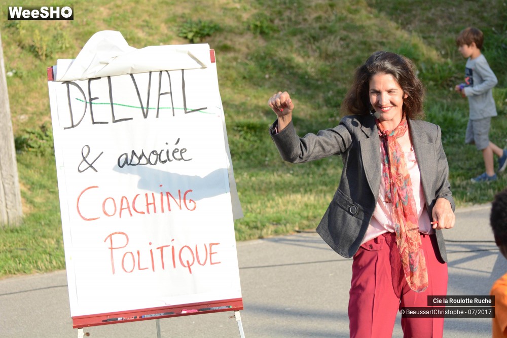 2/47 photos du spectacle Objectif l'Urne