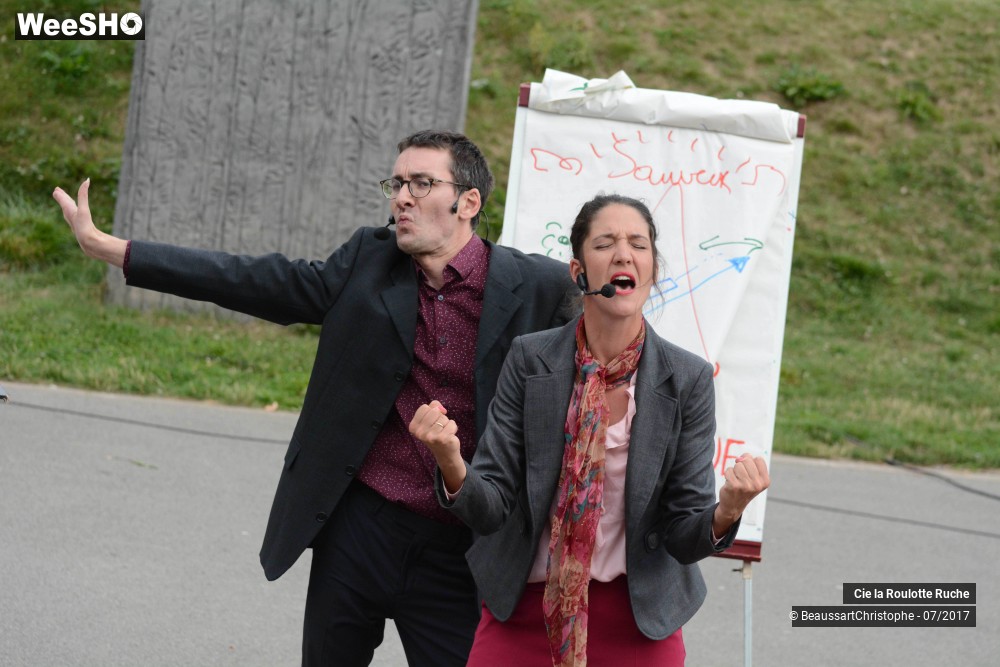 10/47 photos du spectacle Objectif l'Urne