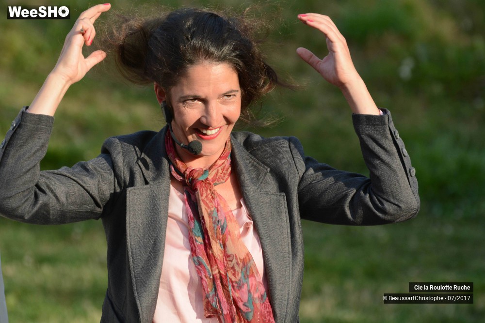 11/47 photos du spectacle Objectif l'Urne