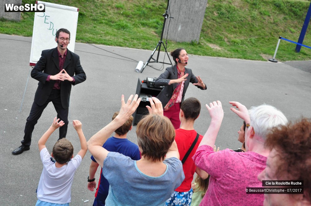 24/47 photos du spectacle Objectif l'Urne